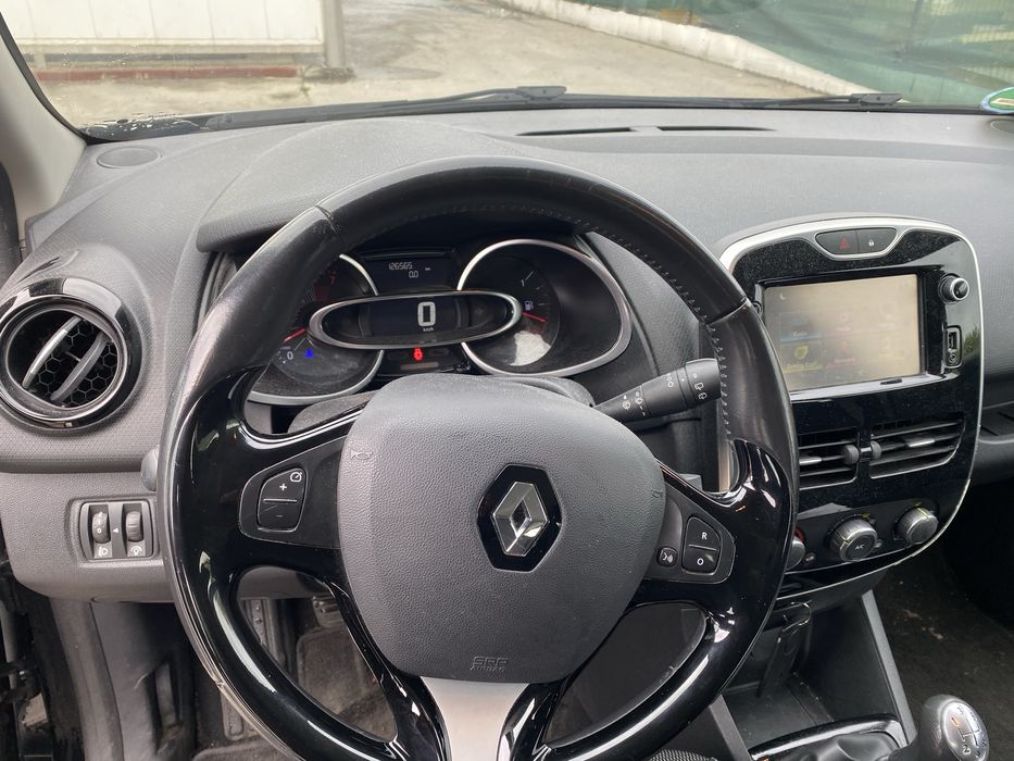 Renault Clio 2016.                                             Gt-line