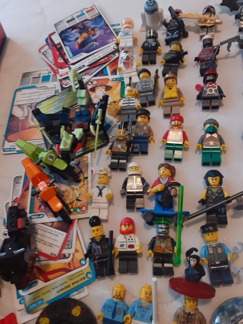 Lego Ninjago.originali. colectie/spinner/airjitus/ 50 buc/450 l