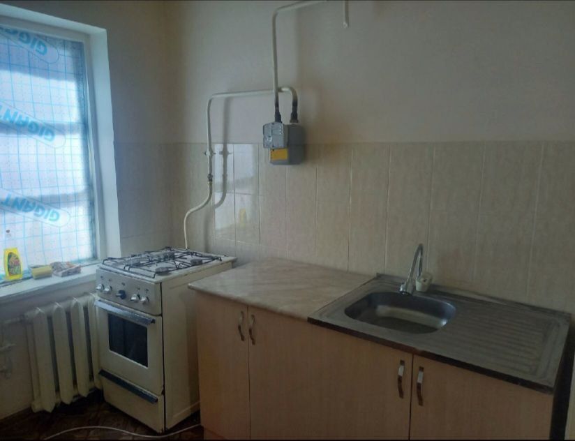 Срочно продается  1 комнатная квартира. 1хонали квартира сотилади