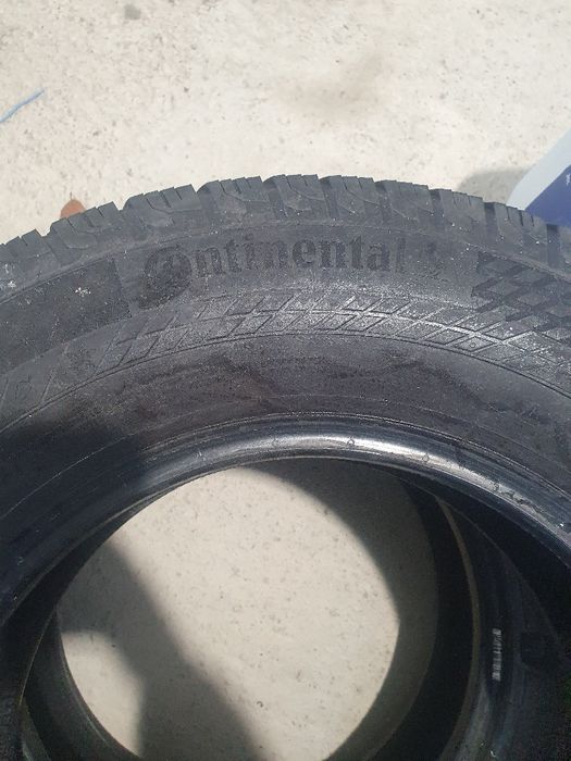 Vând cauciucuri M+S 225/75R16C