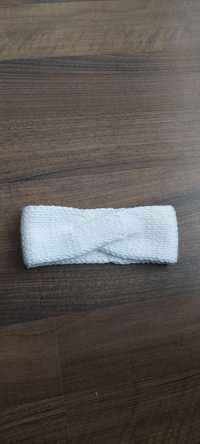 Bentița tricotata
