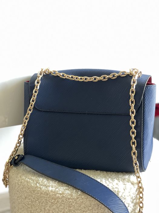 Geanta Louis Vuitton Epi Twist MM Shoulder Bag Indigo