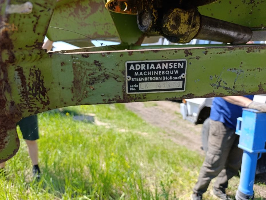 Базельер ботваудолитель цена  7200 евро