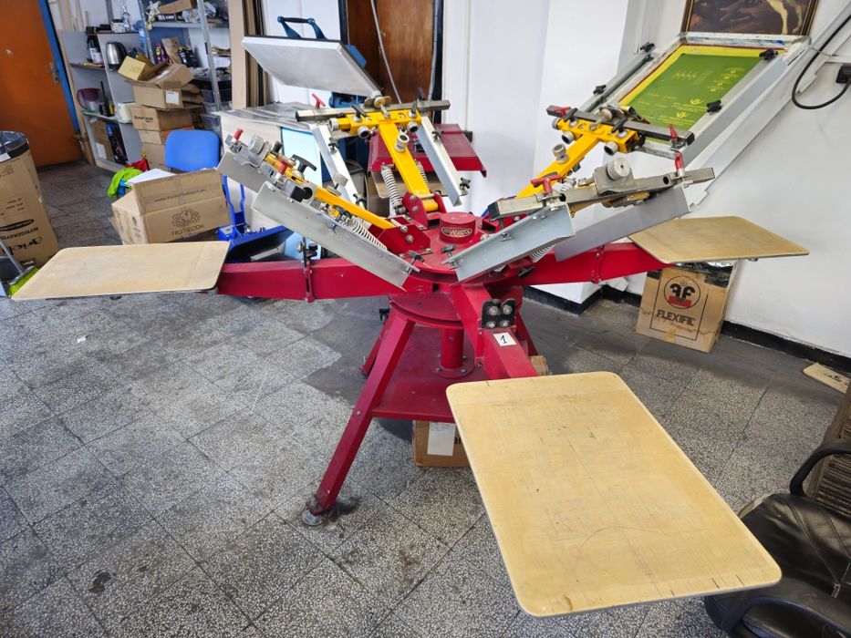 Карусел за текстилен печат