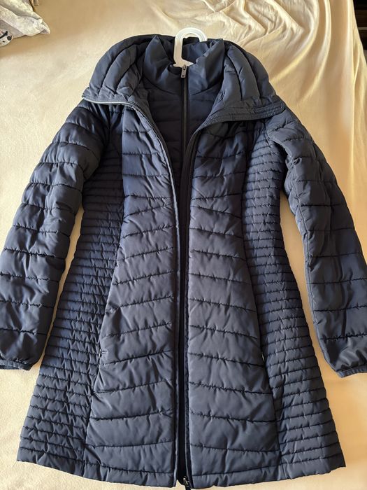 Оригинално яке DKNY преходно вталено S размер