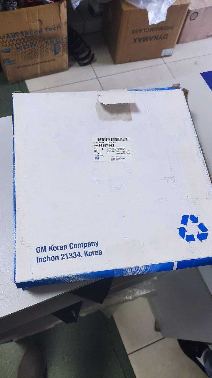 Корзина Кобальт GM комплект выжимной и диск сцепление