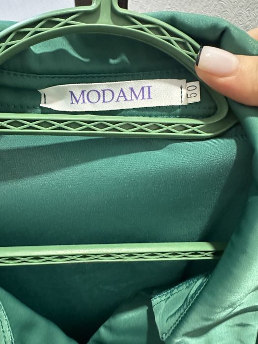 Продам женскую одежду