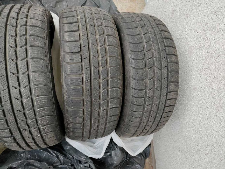 Зимни гуми Roadstone