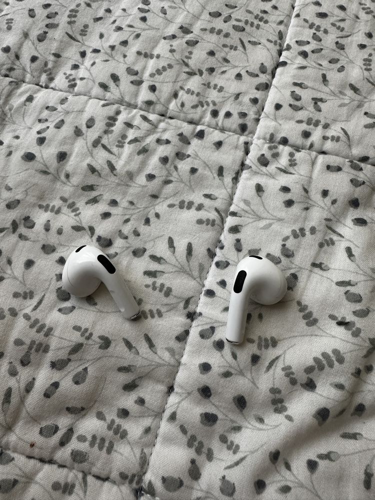 Apple AirPods 3