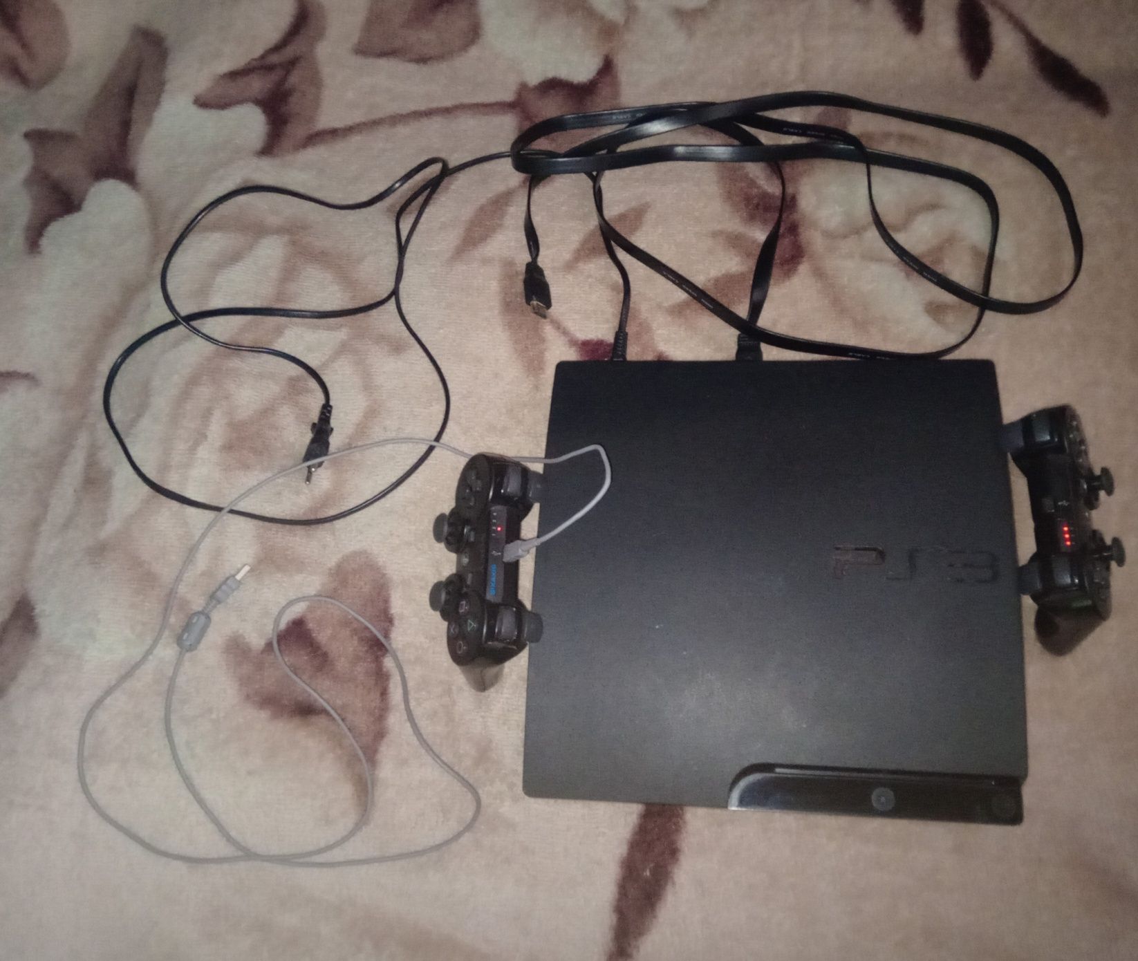 PlayStation 3 не дорого продаю