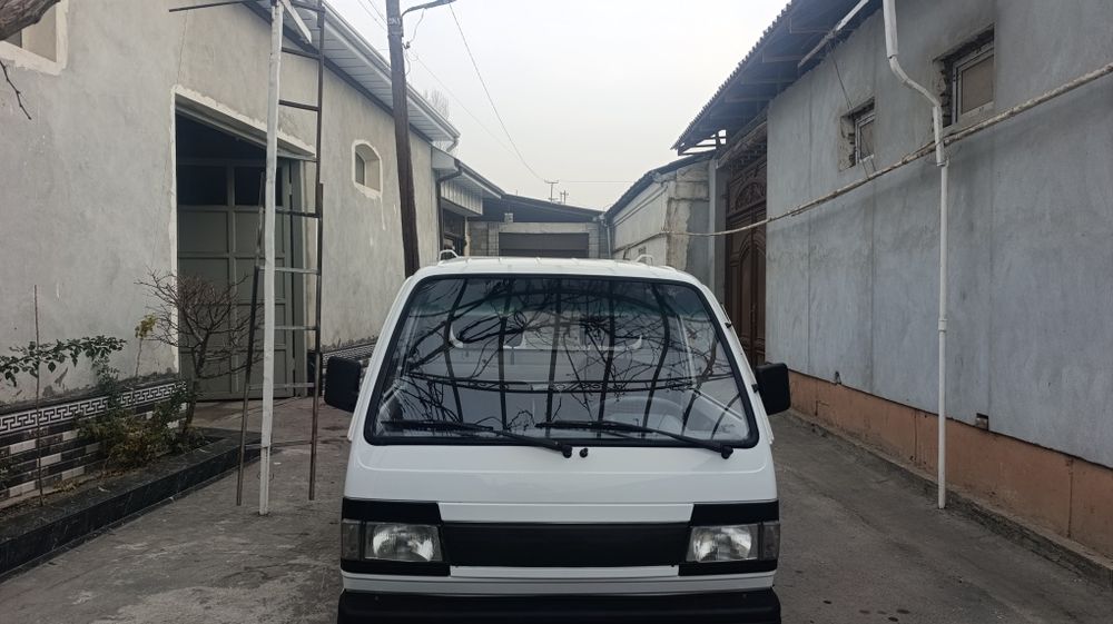 Лабо сотилади краскалари тозза, пропан метан, узими  мошинам