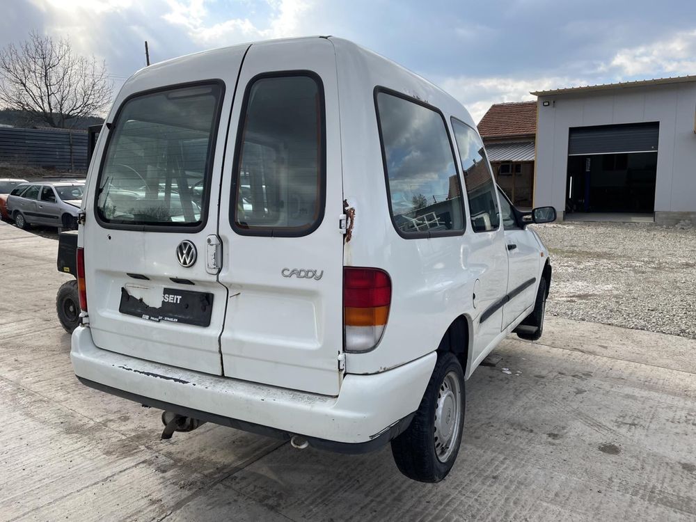 Vw caddy II 1.9D НА ЧАСТИ