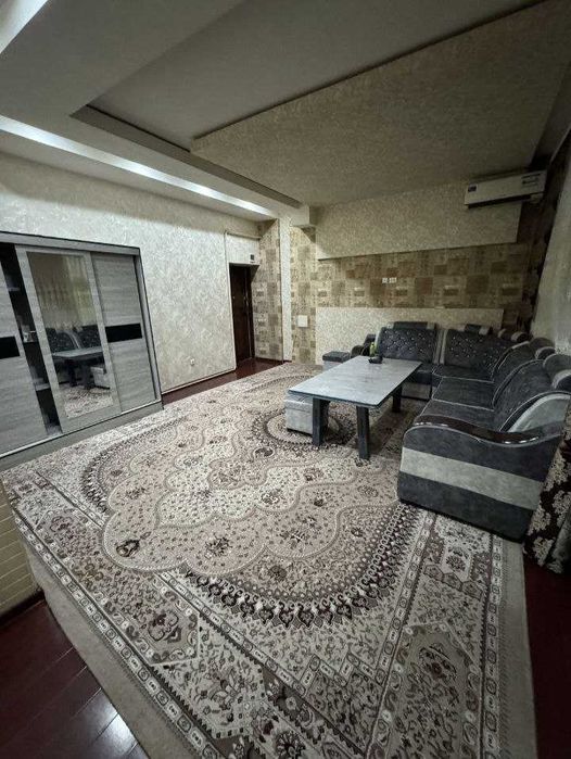 Мирабад 2комната квартира продаётся.Срочно!