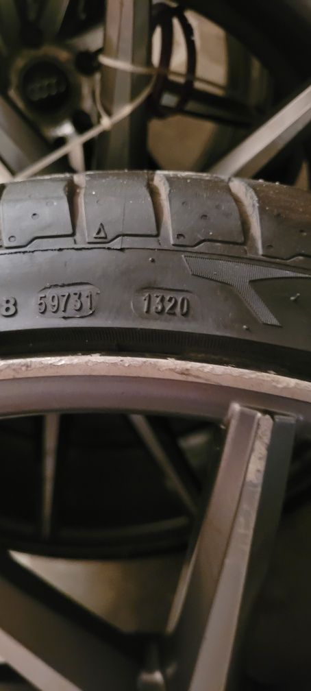 Vossen 20" 5×112 с летни гуми 255 30 ZR 20