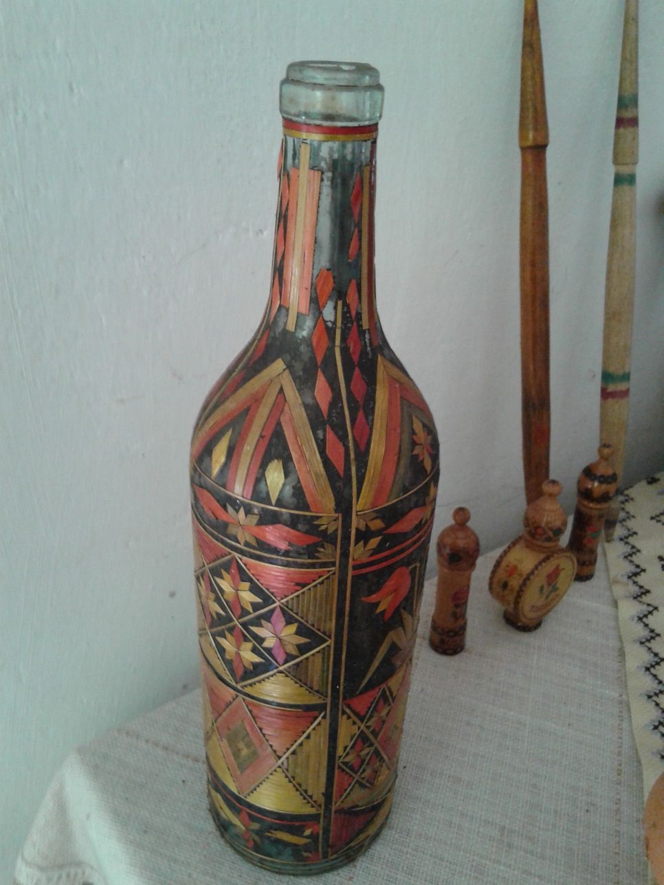 Старо декоративно шише и шише за газиране на напитки