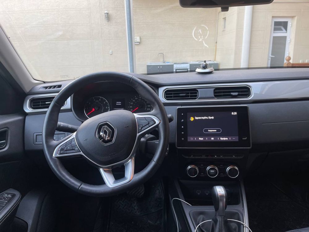 Renault Arkana 1.3 turbo motor oq rangli 2022 yil 45000km