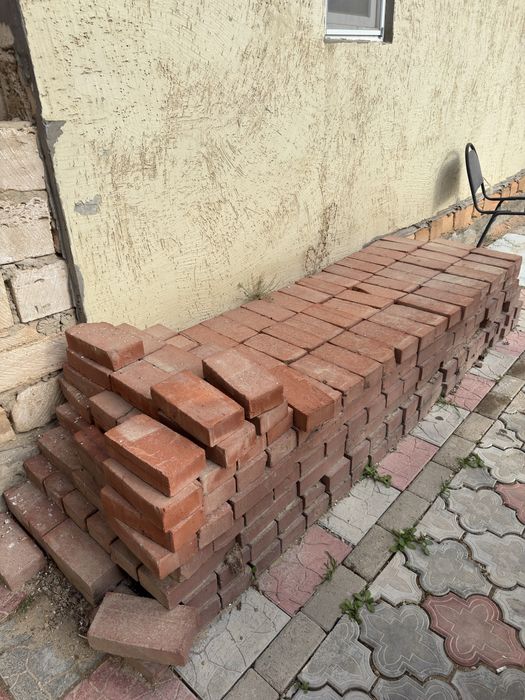 Красный керпич