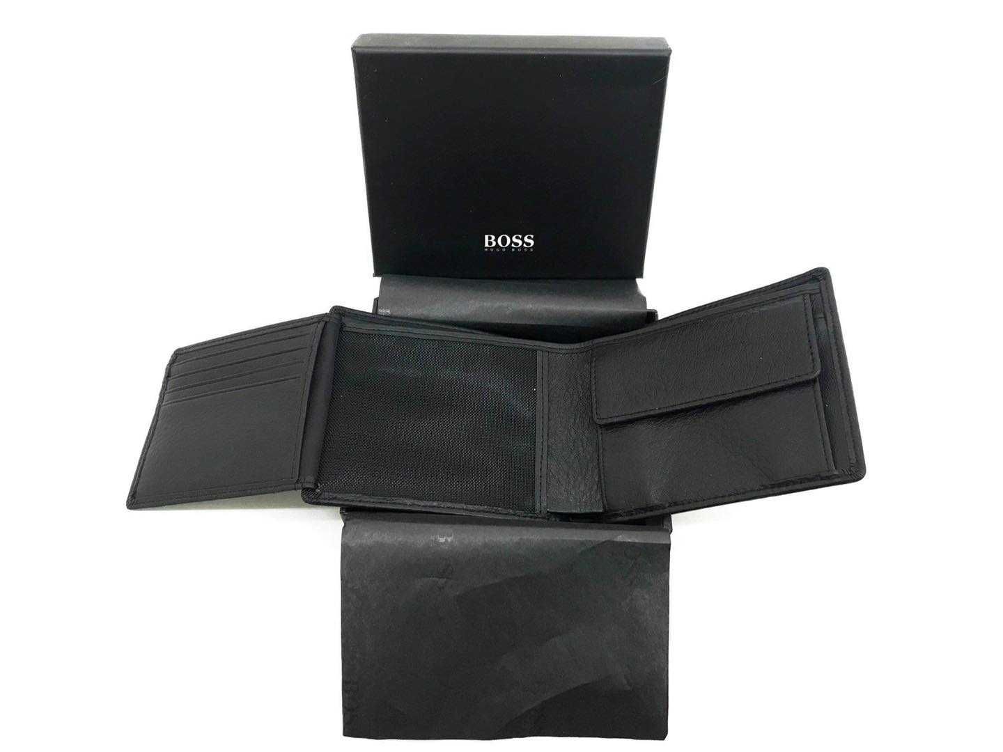 Промо мъжки подаръчне комплект Hugo Boss 030/001 !