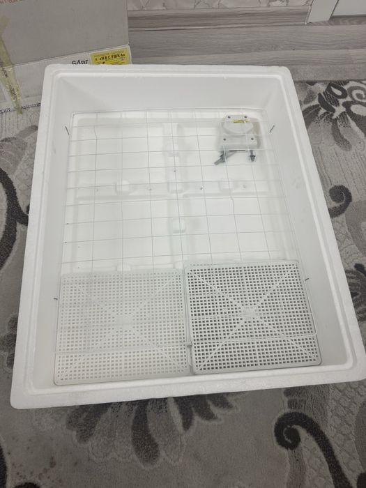 Инкубатор НЕСУШКА 104