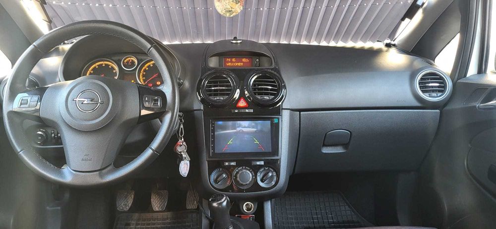 Opel CORSA D 1.2 benzina 2011 euro 5