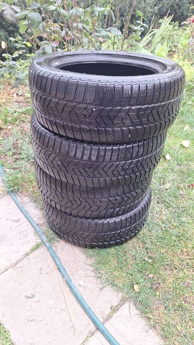 Vanvelope\ cauciucuri de iarna pirelli