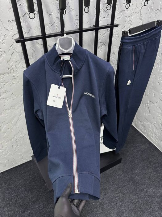 Мъжки екипи различни модели