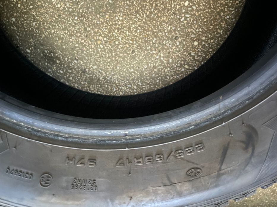 2 anvelope Iarna Goodyear 225/55/17
