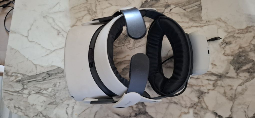 Meta Oculus Quest 2