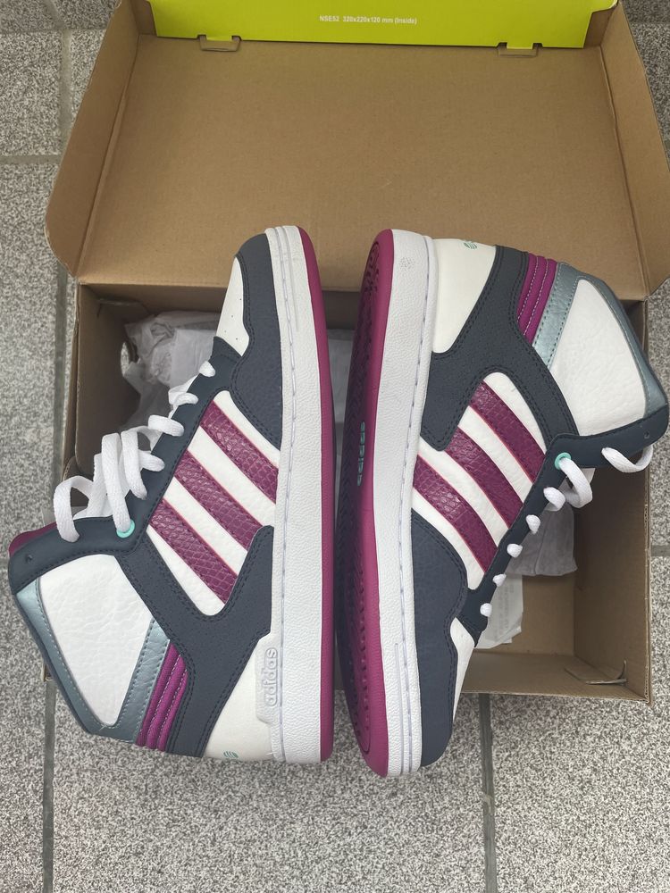 Чисто нови Маратонки  Адидас eur36-37/us6/22.5см Adidas snickers