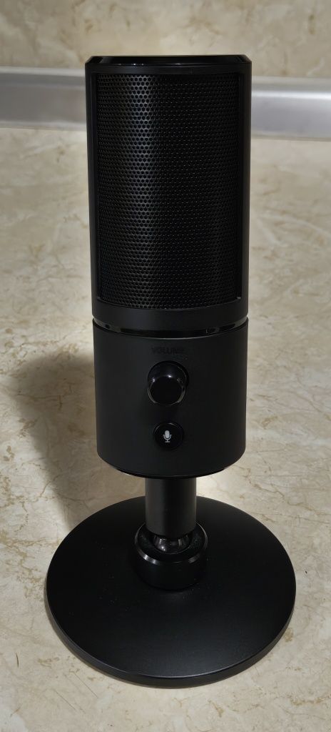 Razer Seiren X гейминг микрофон