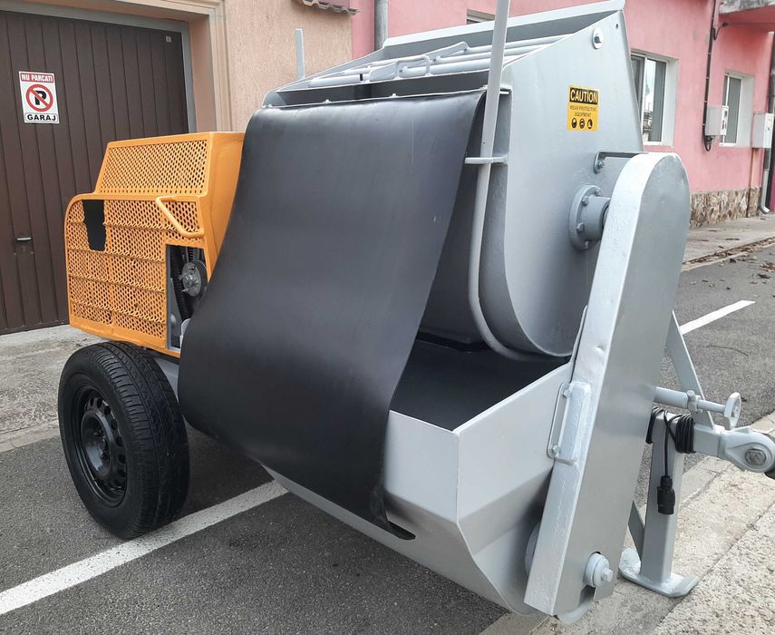 Masina de Torcret Pompa de tencuit Putzmeister P13 diesel