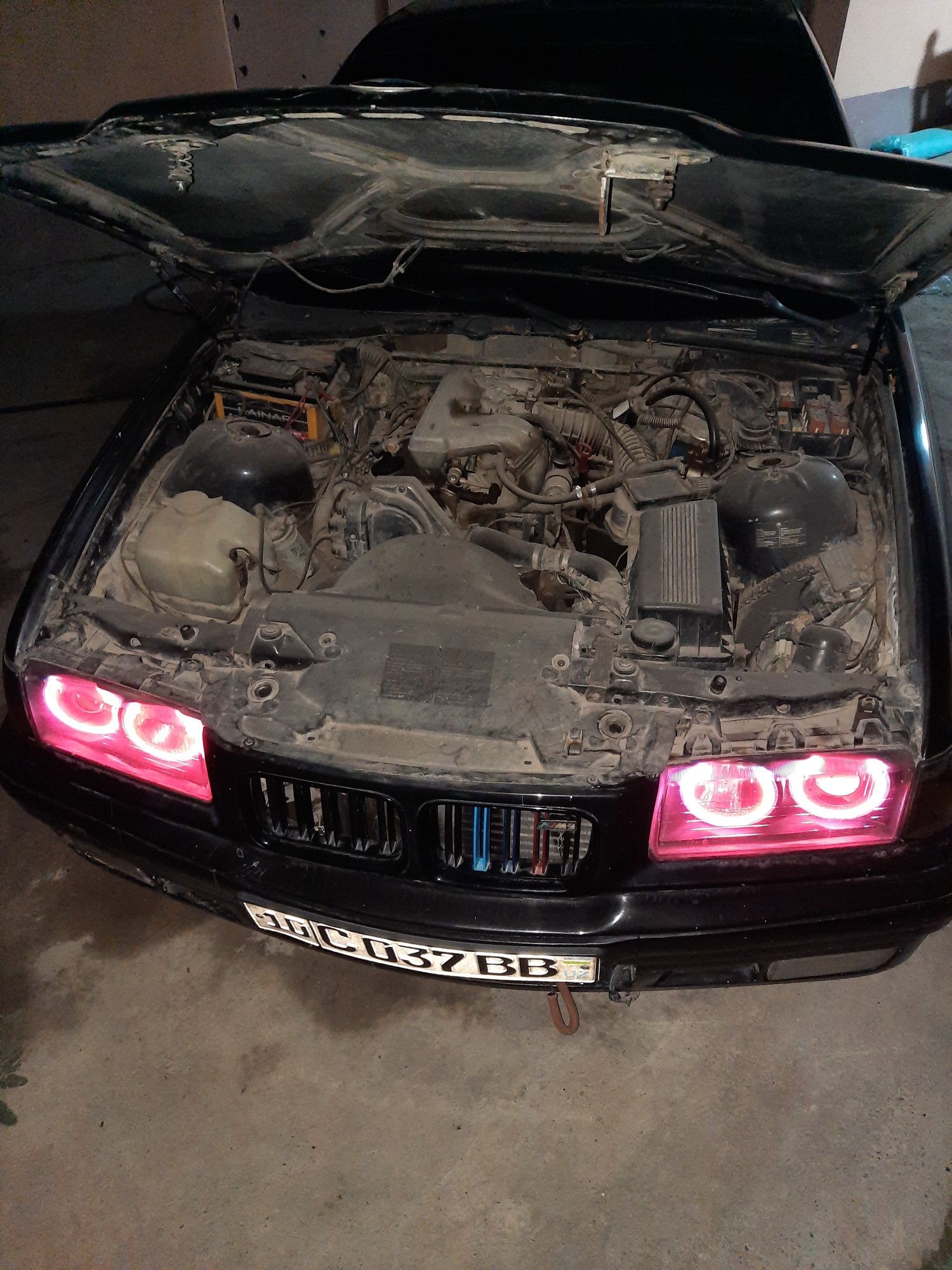 BMW E36 318i sotiladi