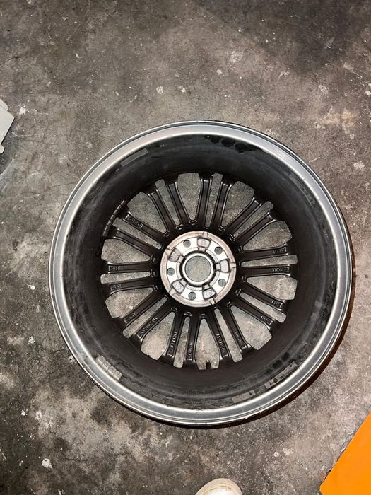 Janta aliaj 17 inch ford cod oe 2246323