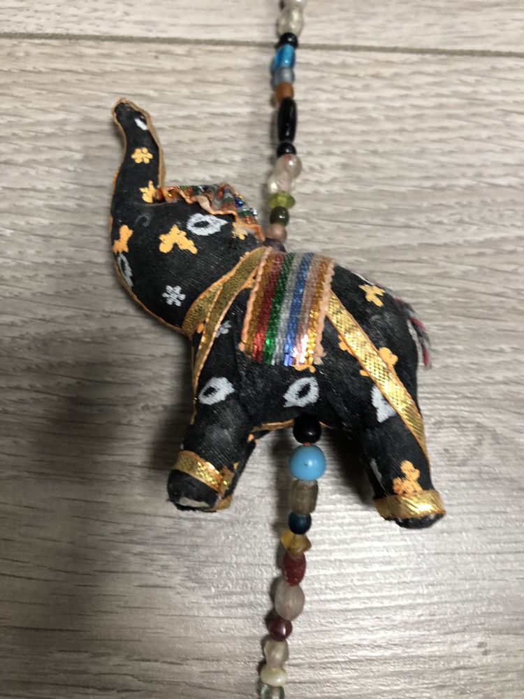 Ansamblu elefanti indieni -simbol al norocului