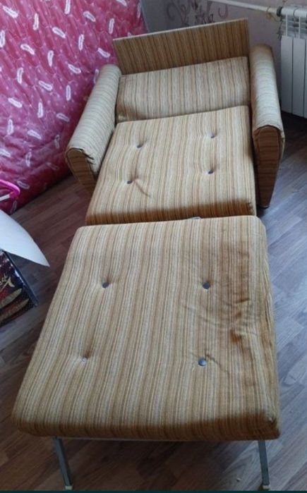 Продаётся кресло-кровать. Производство Чехословакия