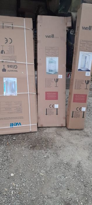 Dușuri  cabine din sticla tratata