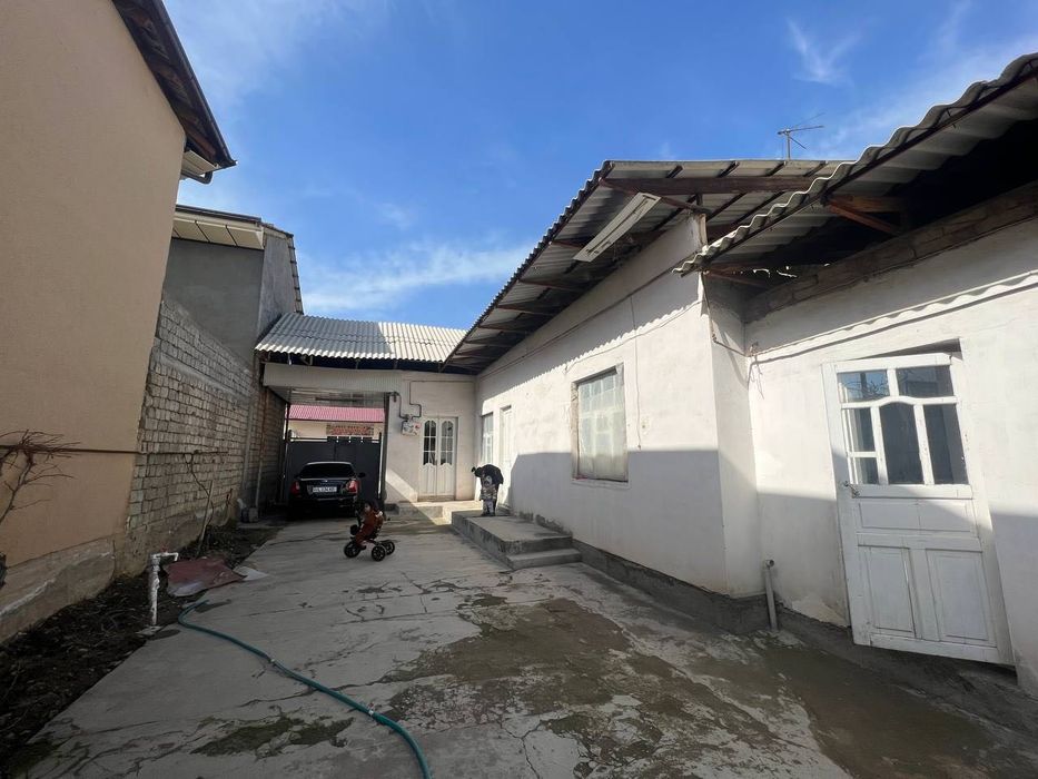 4,5 сотик обмен на 2/3 комнатную квартиру возле куйлюка массив 1-7