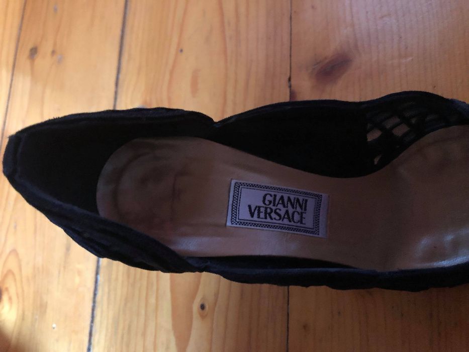 Pantofi negri Versace Italia, 37