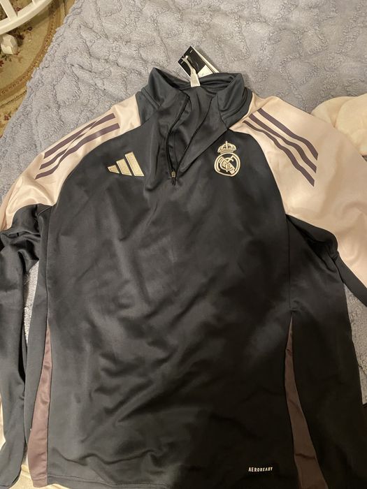 Продам спортивный костюм Real Madrid