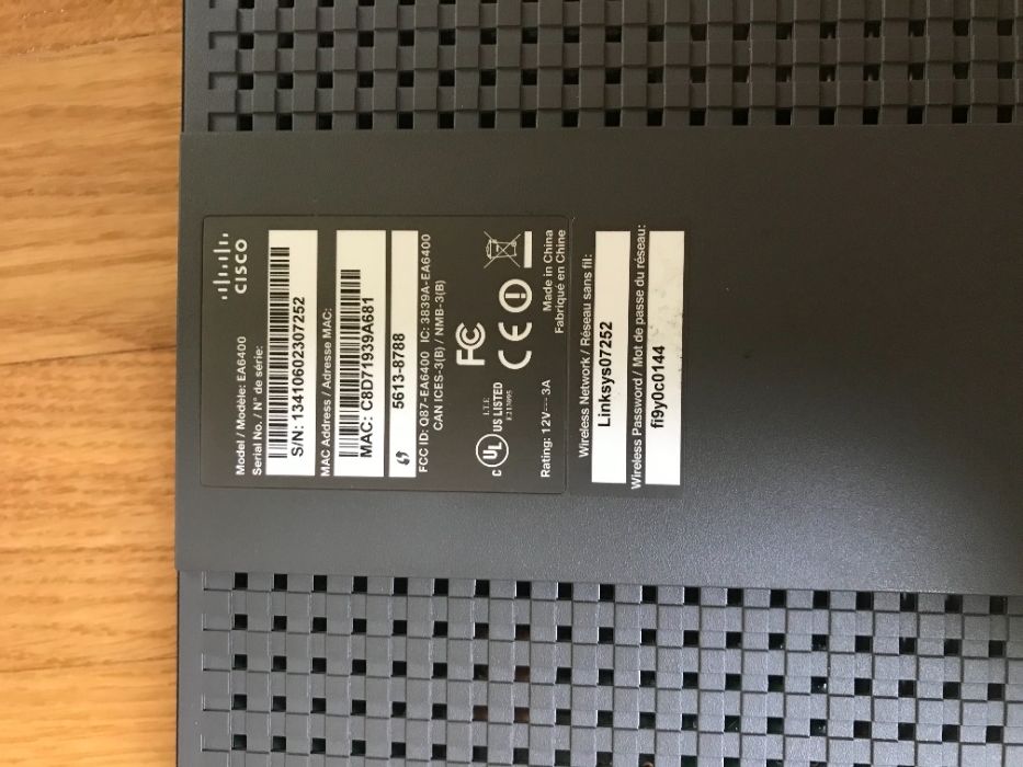 Vand router wireless Linksys EA 6400 - CISCO