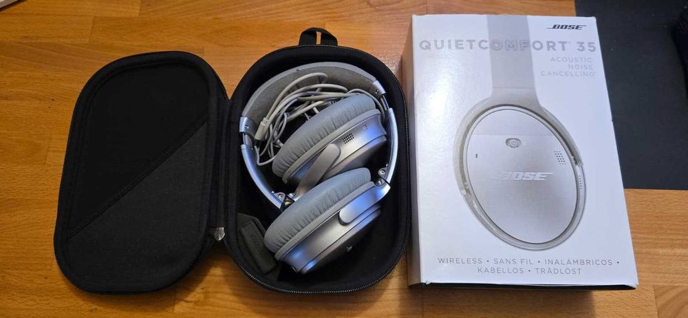 Bose QuietComfort 35 – Noise Cancelling – Bluetooth – Cutie + Husa