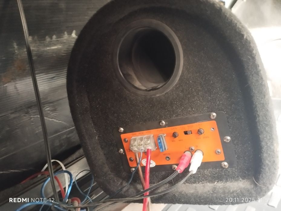 Продам савбуфер звоните