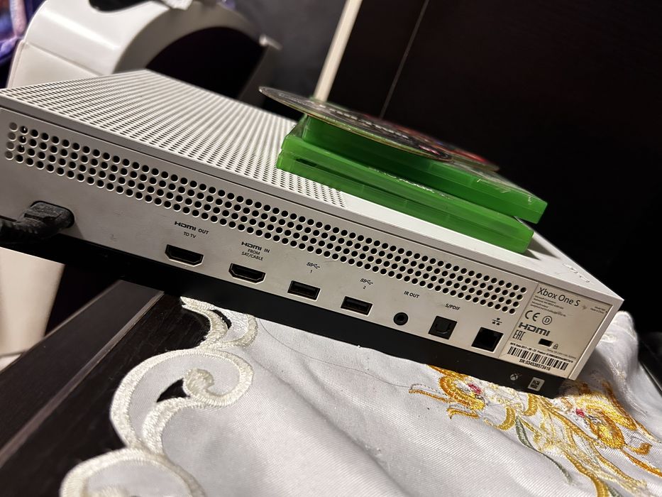 Xbox one s stare:10/10