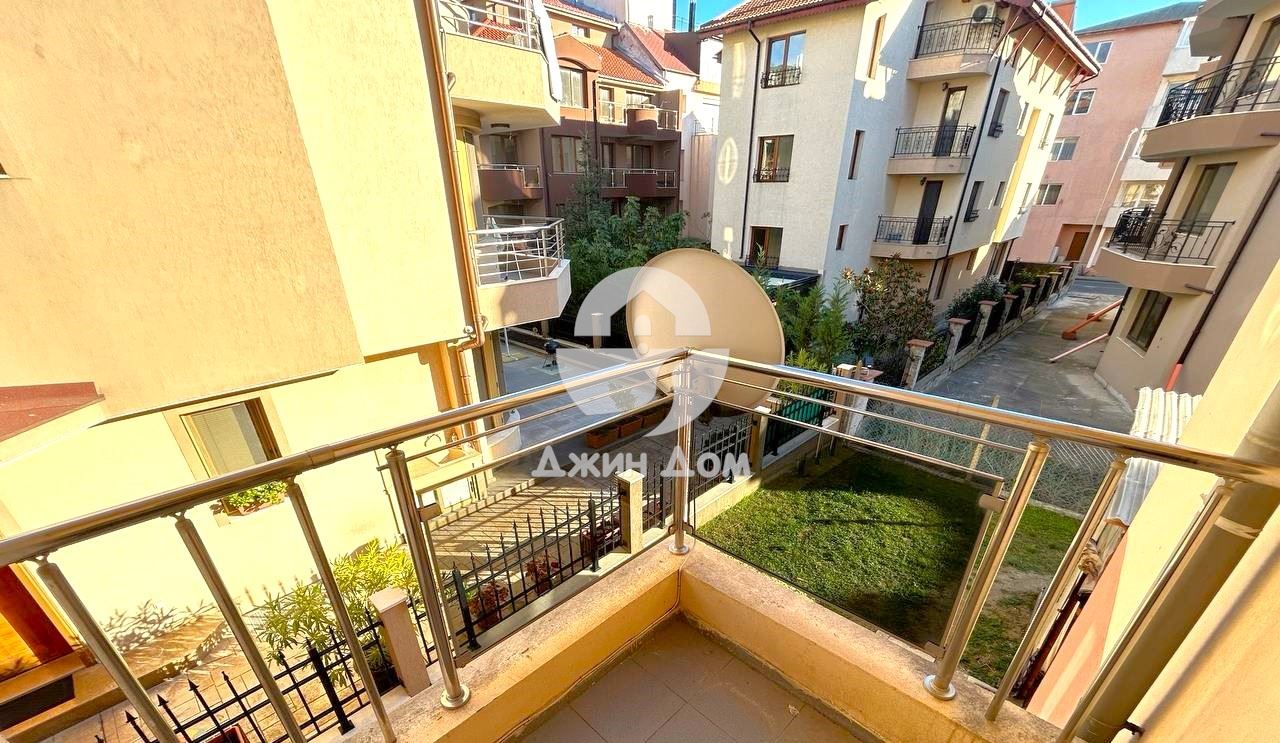 Продава се Тристаен апартамент в Несебър - 71 кв.м за 1479 €/кв.м - Снимка #7