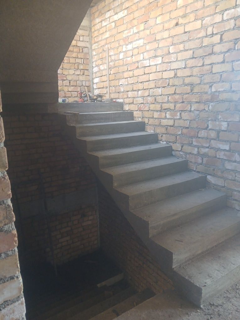 Beton lesnitsa quyish xizmatlari!