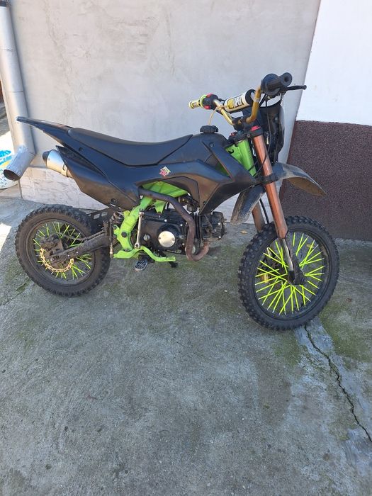 Vând cross 125 kxd hurikane