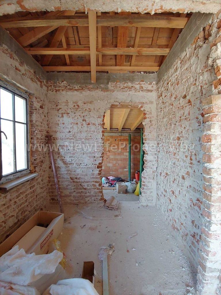 Продава се Къща в с. Тръстиково, Област Бургас - 75 кв.м за 734 €/кв.м - Снимка #6