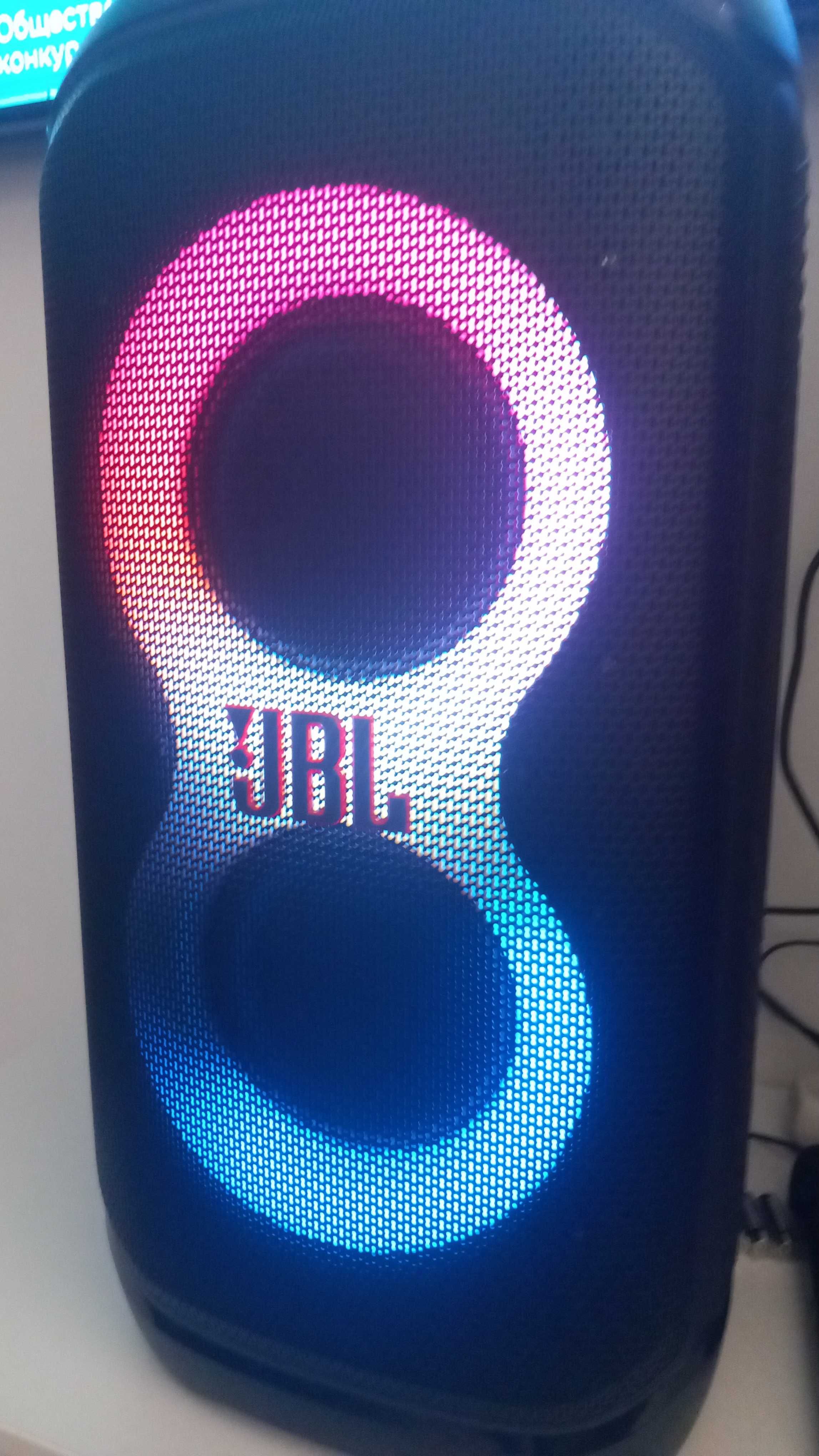 JBL Partybox 320,преносима тонколона