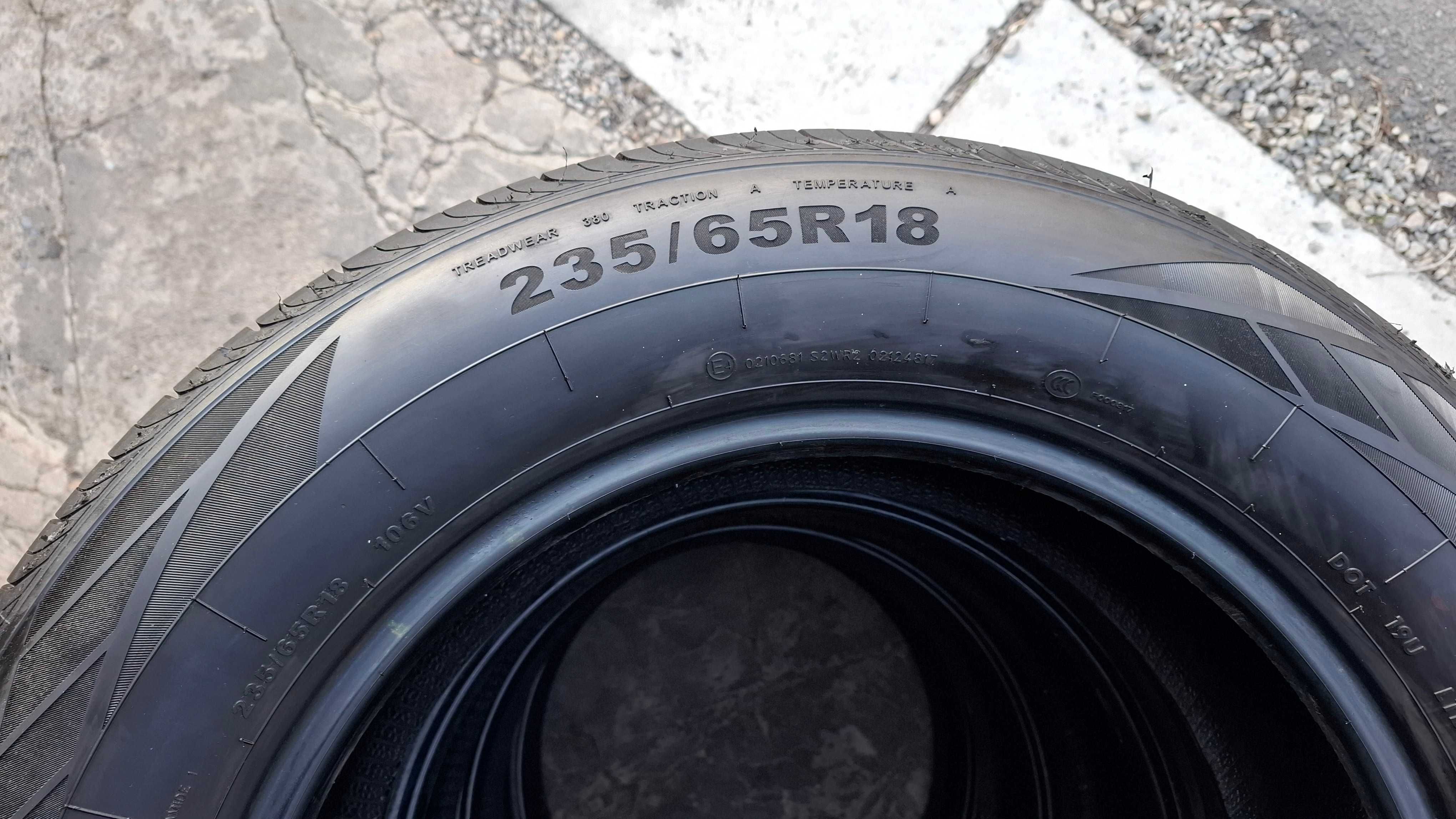 Продам шины 235/65 R18