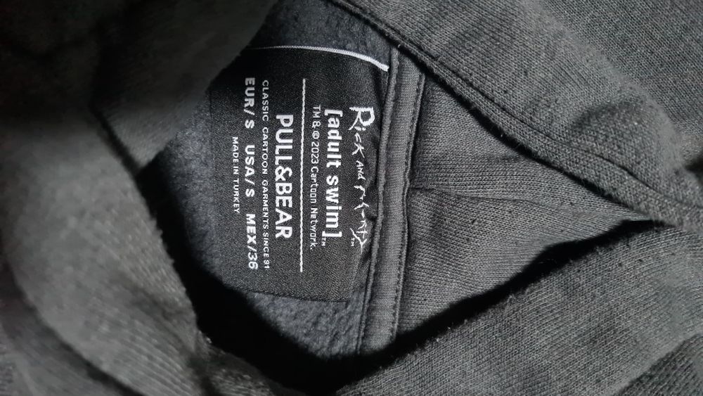 Hanorac pull&bear Rick and morty adult swim